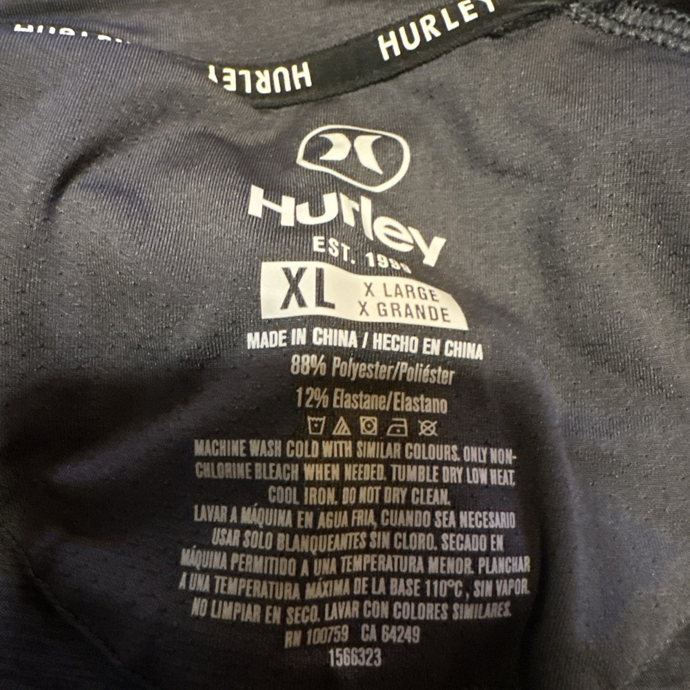 Men's Hurley Performance Polo - Size XLarge Black - Picture 5 of 5